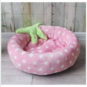 🌸HP💖 Dog bed strawberry cute cat pet cushion light pink